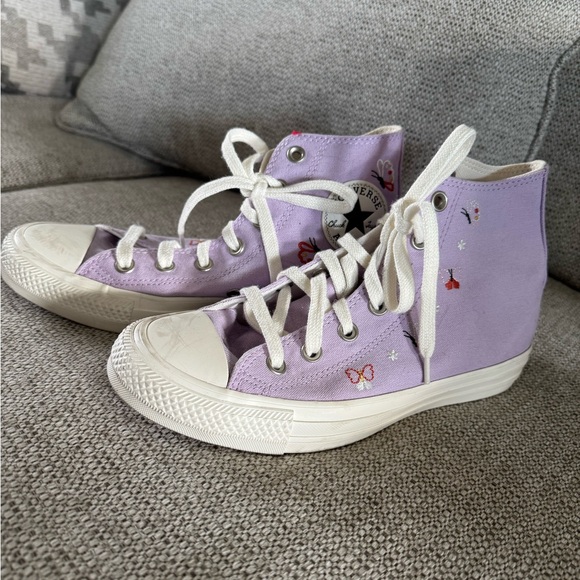 Converse Purple High-Top Sneakers with White Accents - Picture 3 of 7